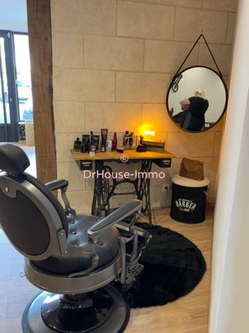 Commerce à vendre 9 pièces de 180 m²