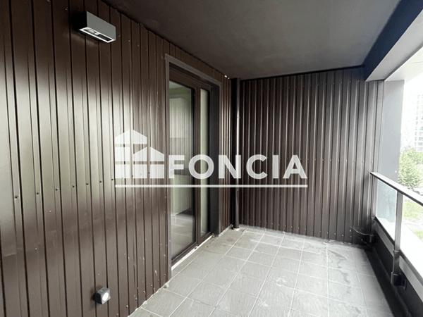 Location Appartement 3 pièces 75.11 m² - 110 RUE DE TREVISE Lille 59000