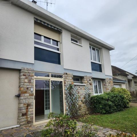 Maison à vendre à La-Ferté-Bernard dans la Sarthe (72400), ref : 72085-2222