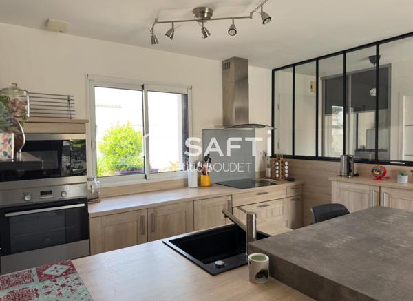 NOUVEAUTÉ – SAINT-VIVIEN Maison de plain-pied lumineuse, 3 chambres, garage avec terrain piscinable