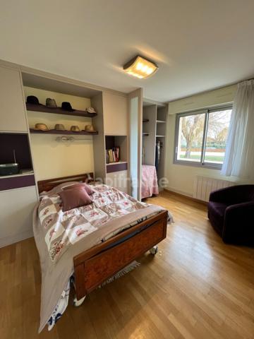 Maison à vendre 6 pièces DIVONNE LES BAINS (01)