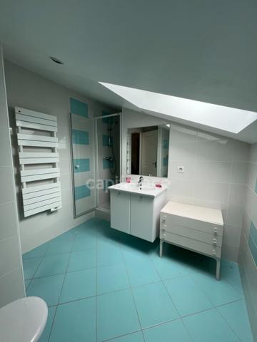 Maison à vendre 6 pièces DIVONNE LES BAINS (01)