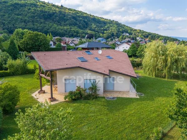 Maison à vendre 6 pièces DIVONNE LES BAINS (01)