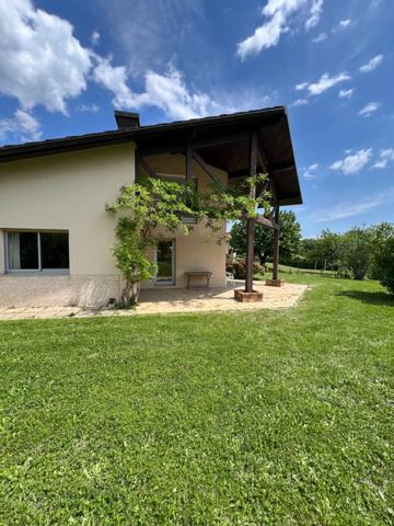 Maison à vendre 6 pièces DIVONNE LES BAINS (01)