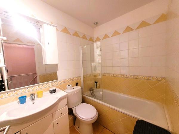 Maison de ville 84m²- 3 Chambres Garage Cave Terrasse Jardin