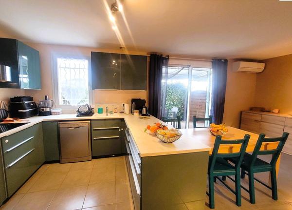 Maison de ville 84m²- 3 Chambres Garage Cave Terrasse Jardin