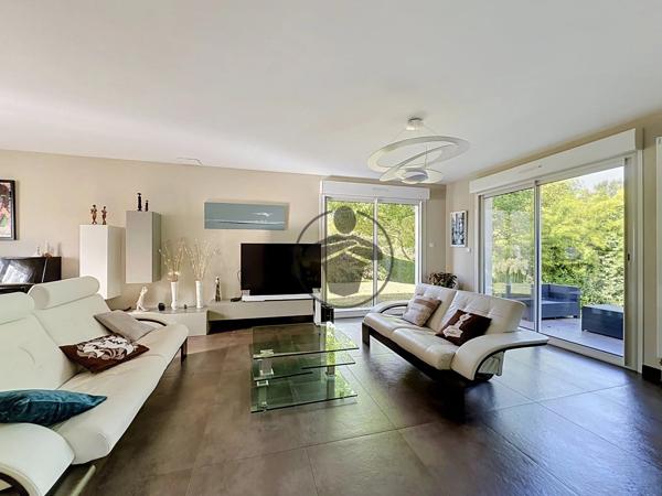 Vente                                                      Maison
                        
                                         123 m2                     à Grugies