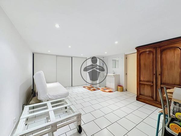 Vente                                                      Maison
                        
                                         123 m2                     à Grugies