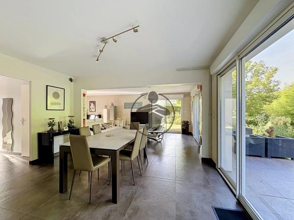 Vente                                                      Maison
                        
                                         123 m2                     à Grugies