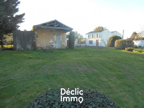 Vente maison et dépendances Ecoyeux, 140m² 7 pièces 222 600€ avec garage