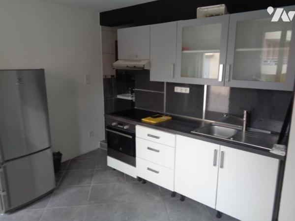 LILLERS, maison de ville de 33 m² habitable