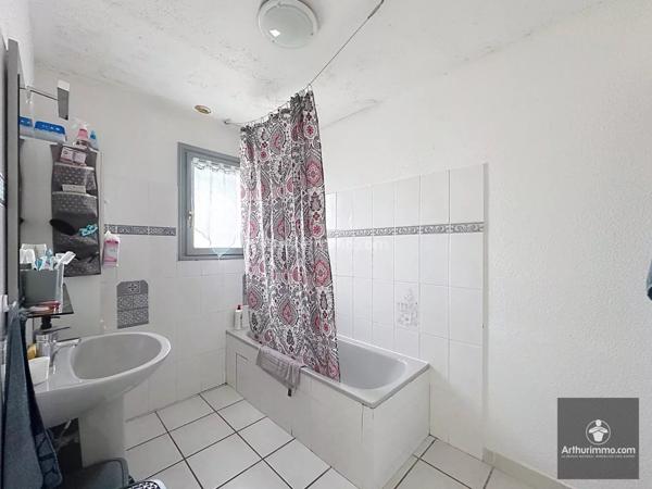 Vente Maison 5 pièces 110 m2 à Villerest