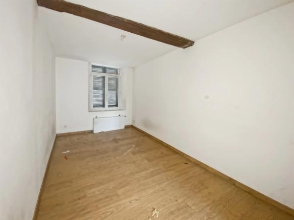 Maison à vendre 0 pièces MARLE (02)