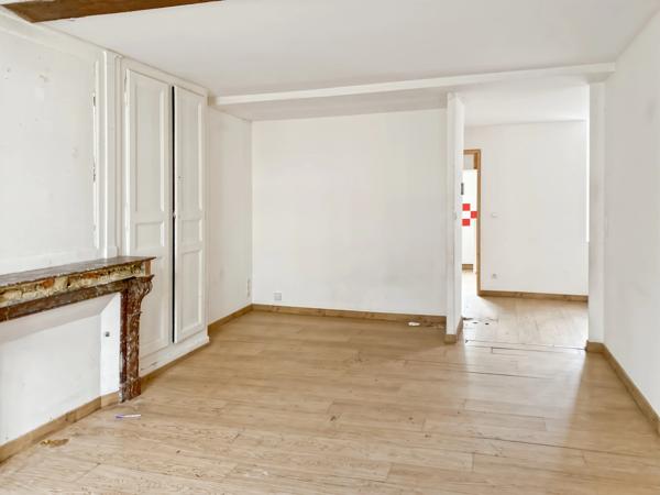 Maison à vendre 0 pièces MARLE (02)