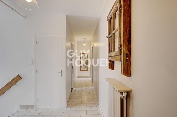 Maison familiale de caractère – 170 m² – Terrain arboré de 1 173 m² – Saint-Alban-de-Roche