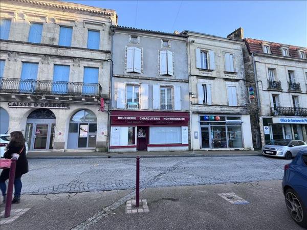 Immeuble à vendre |  Nontron |  580 m²