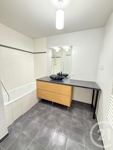 Appartement F4 à vendre  4 pièces - 80,66 m2 BEZONS - 95