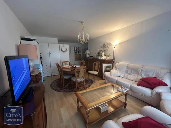 Appartement à louer 3 pièces 76.39m²