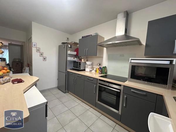 Appartement à louer 3 pièces 76.39m²