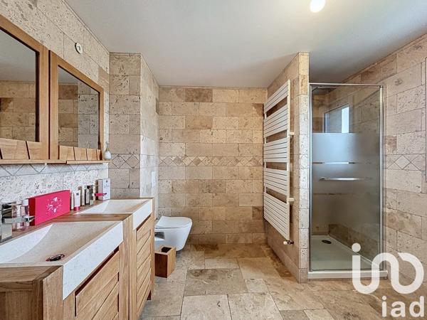 Pavillon 5 pièces de 136 m² à Miniac-Morvan (35540)