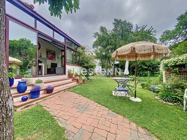 À VENDRE - VILLENEUVE TOLOSANE - Maison 4 pièces, avec garage et grande véranda, Au Calme, Au Fond D'une Impasse