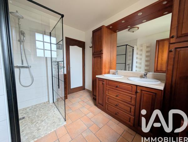 Maison à vendre 5 pièces 88 m² Sainte-Feyre