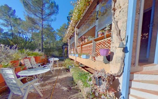 Maison à vendre    4 pièces •  Aups