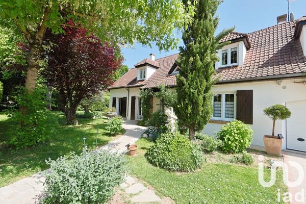 Maison à vendre 9 pièces 203 m² Gressy