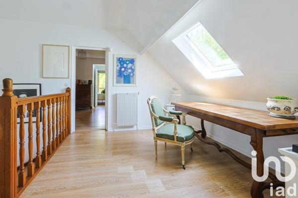 Maison à vendre 9 pièces 203 m² Gressy