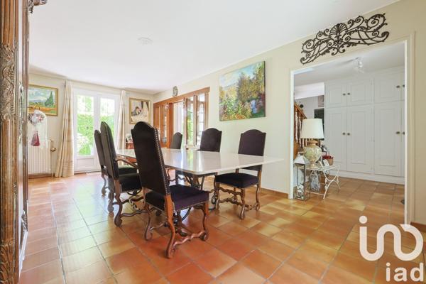 Maison à vendre 9 pièces 203 m² Gressy