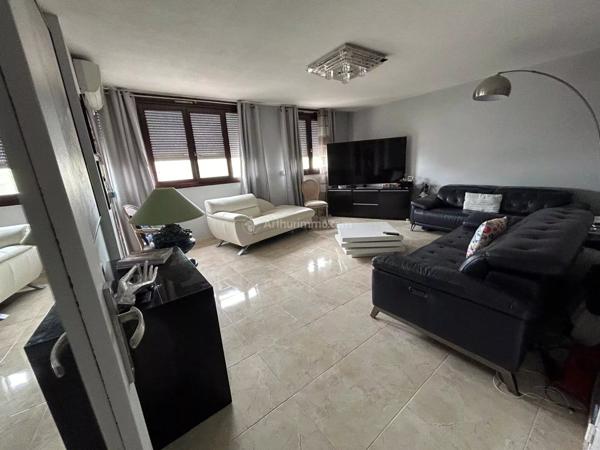 Vente Appartement 4 pièces 87 m2 à Lyon 3