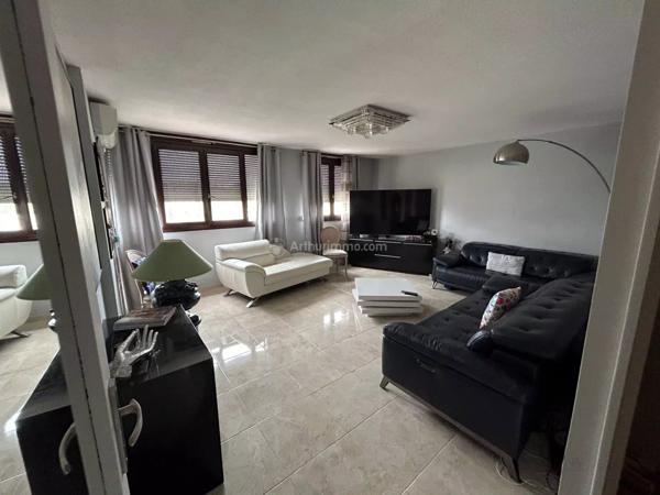 Vente Appartement 4 pièces 87 m2 à Lyon 3