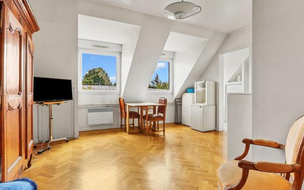 Appartement à vendre    1 pièce • 28,27 m2 Antony
