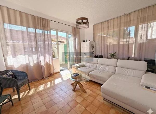 Vente Appartement 3 pièces 69 m2 à Fréjus