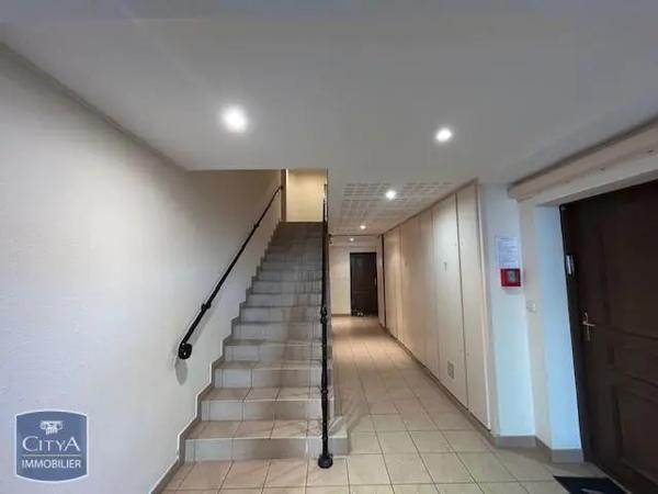 Appartement à louer 2 pièces 50.4m²
