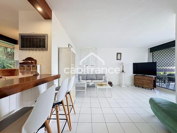 LE GOSIER – BAS-DU-FORT | DUPLEX T4 VUE MER – 159 m² AU SOL AVEC TERRASSES