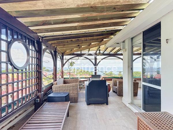 LE GOSIER – BAS-DU-FORT | DUPLEX T4 VUE MER – 159 m² AU SOL AVEC TERRASSES