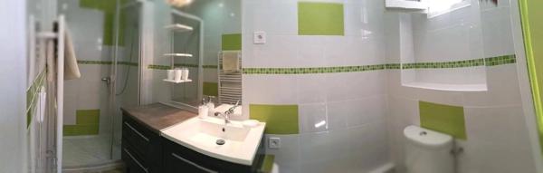 Constitué de 4 T1b, immeuble à vendre .