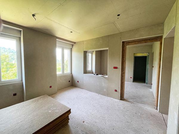 Immeuble Luttenbach Pres Munster 14 pièces 378.19 m2