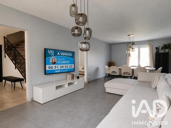 Maison à vendre 9 pièces 210 m² Châlons-en-Champagne