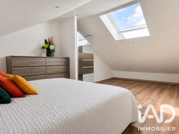 Maison à vendre 9 pièces 210 m² Châlons-en-Champagne