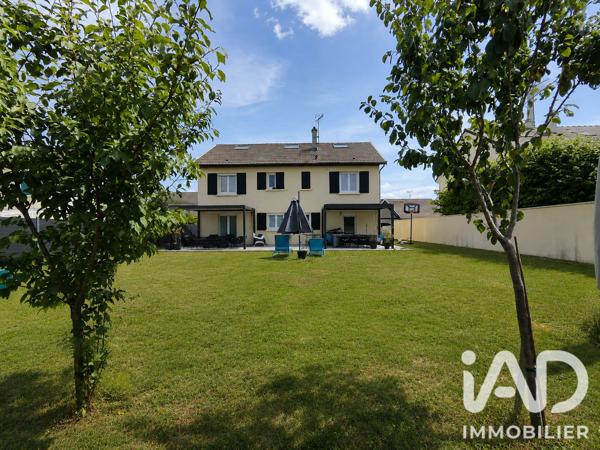 Maison à vendre 9 pièces 210 m² Châlons-en-Champagne