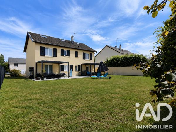 Maison à vendre 9 pièces 210 m² Châlons-en-Champagne