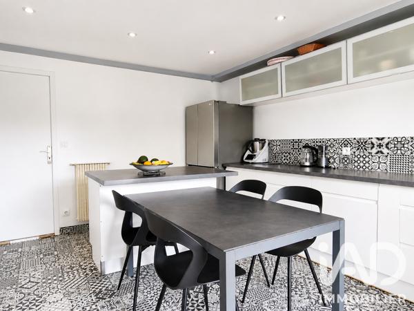 Maison à vendre 9 pièces 210 m² Châlons-en-Champagne