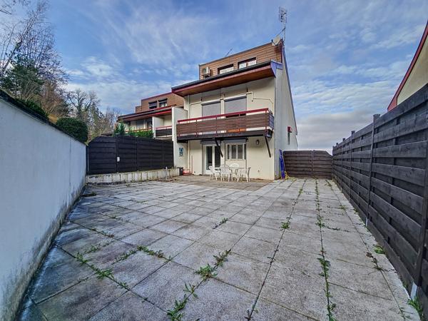 Maison mitoyenne de 121 m² vue Lac