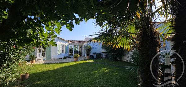 Maison de plain pied sur jardin clos