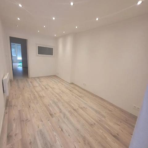 Local commercial à vendre 45m² Sin-le-Noble (59450)