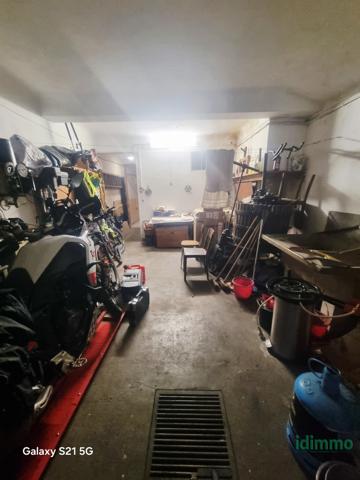 Exclusivité Draguignan bel immeuble bon état 238m+dépendances 2 F3+2 F1+bureau garage et cave 420000€ Draguignan (83300)