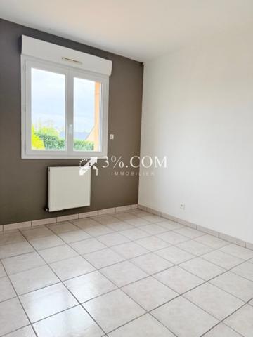 Maison 5 pièce(s) 3 chambre(s) 2004 m²
