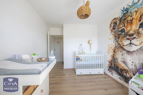 Appartement à vendre 3 pièces 81.21m² L'Isle-d'Abeau (38080)